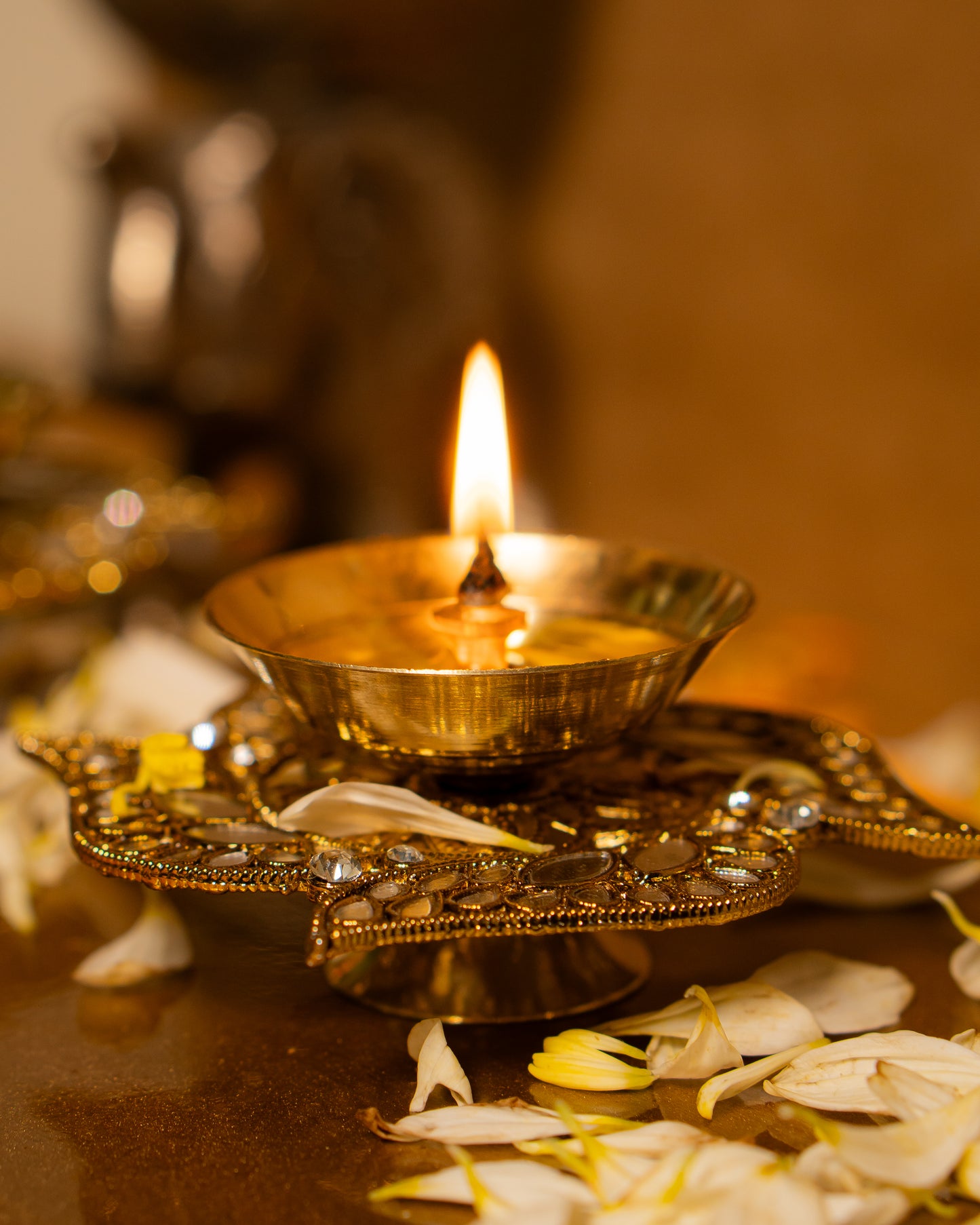 Kundan Swastik Metal Diyas