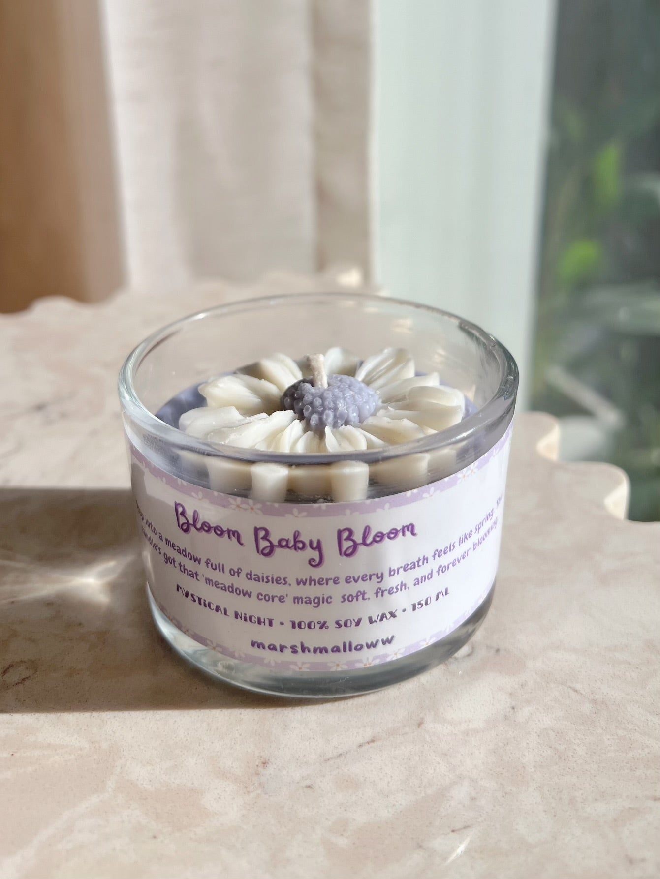 Daisy Bloom Candle