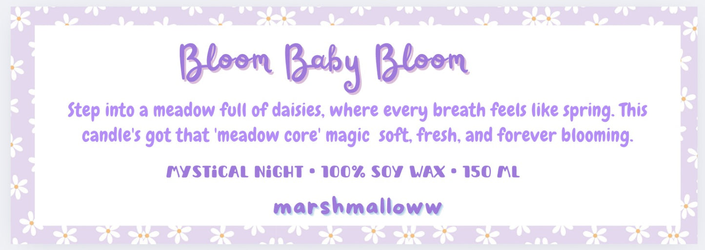 Daisy Bloom Candle